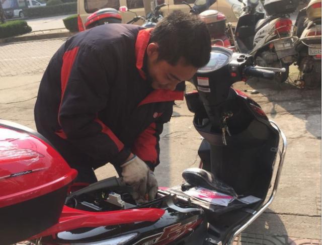 电动车的电池如果需要以小换大，哪些配件也要更换？早知道早受益