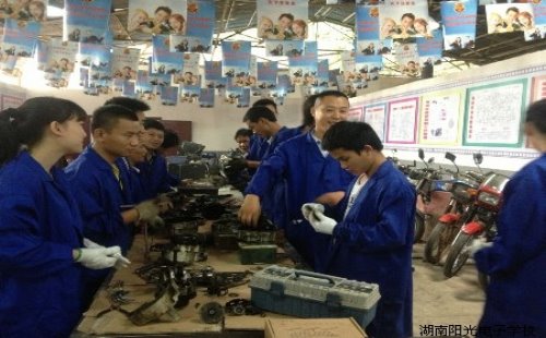 摩托车电动车维修实战班